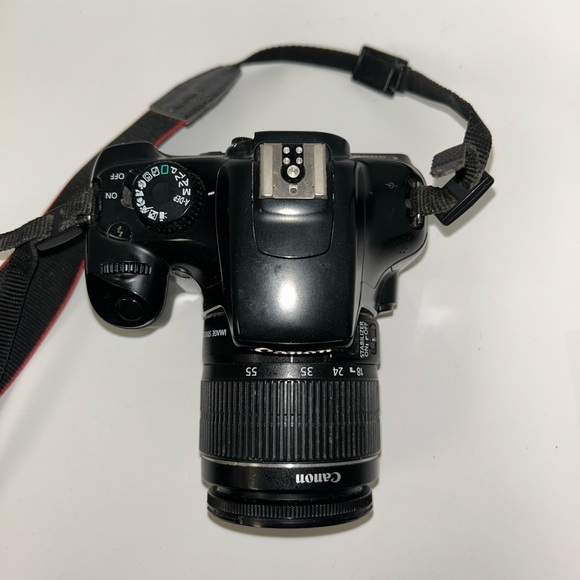 Canon EOS Rebel T3 Digital SLR Camera - Picture 10 of 14